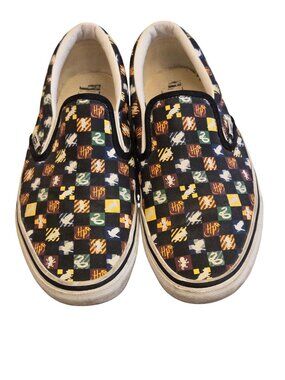 Vans  X Harry Potter Slip On Sneakers Hogwarts Houses  Mascots All Over Print